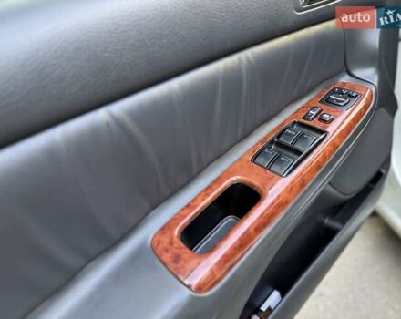 Сірий Тойота Камрі, об'ємом двигуна 3 л та пробігом 215 тис. км за 6800 $, фото 26 на Automoto.ua