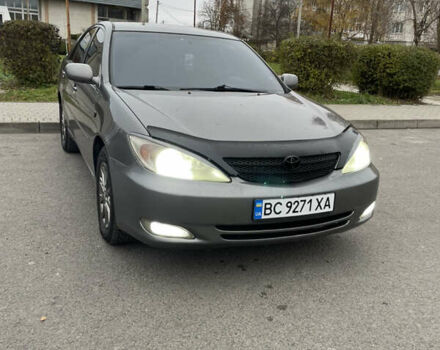 Сірий Тойота Камрі, об'ємом двигуна 3 л та пробігом 384 тис. км за 5500 $, фото 5 на Automoto.ua