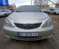Серый Тойота Камри, объемом двигателя 3 л и пробегом 300 тыс. км за 5800 $, фото 1 на Automoto.ua