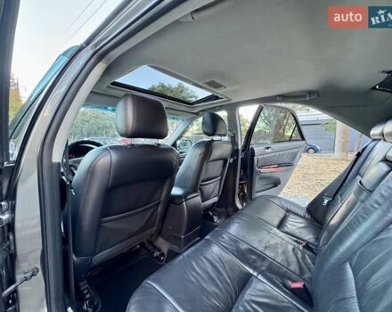 Серый Тойота Камри, объемом двигателя 2.4 л и пробегом 257 тыс. км за 5400 $, фото 17 на Automoto.ua