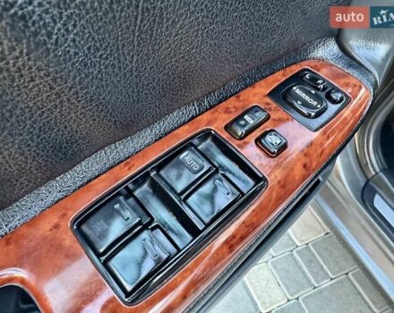 Серый Тойота Камри, объемом двигателя 2.4 л и пробегом 257 тыс. км за 5400 $, фото 75 на Automoto.ua