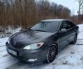 Серый Тойота Камри, объемом двигателя 2.4 л и пробегом 324 тыс. км за 5100 $, фото 4 на Automoto.ua