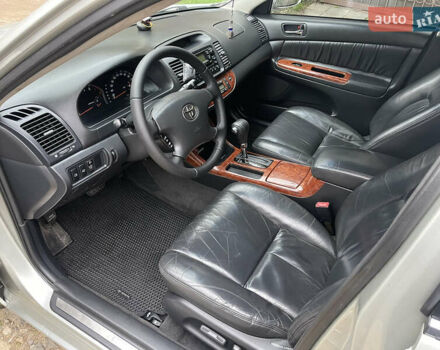 Серый Тойота Камри, объемом двигателя 3 л и пробегом 229 тыс. км за 7000 $, фото 6 на Automoto.ua