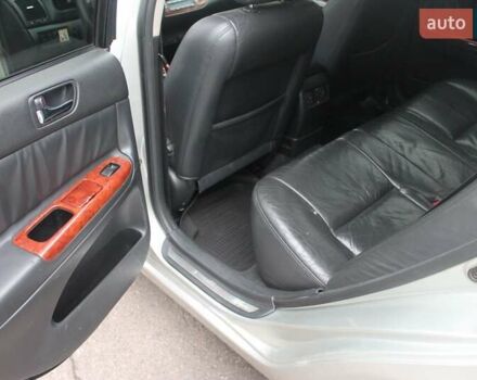 Серый Тойота Камри, объемом двигателя 2.4 л и пробегом 375 тыс. км за 5500 $, фото 12 на Automoto.ua