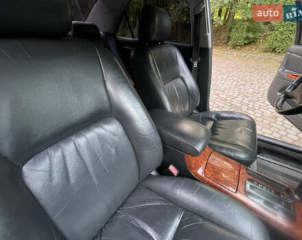 Серый Тойота Камри, объемом двигателя 3 л и пробегом 240 тыс. км за 6250 $, фото 27 на Automoto.ua