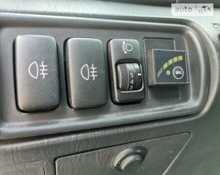 Серый Тойота Камри, объемом двигателя 3 л и пробегом 406 тыс. км за 5500 $, фото 17 на Automoto.ua