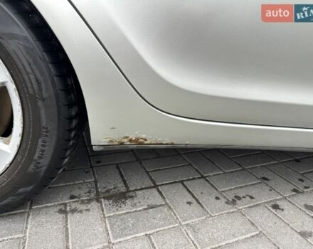 Сірий Тойота Камрі, об'ємом двигуна 3 л та пробігом 205 тис. км за 4500 $, фото 5 на Automoto.ua