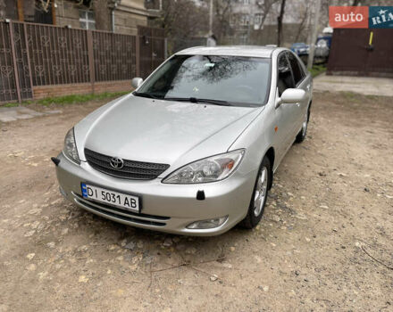 Серый Тойота Камри, объемом двигателя 3 л и пробегом 229 тыс. км за 7000 $, фото 2 на Automoto.ua