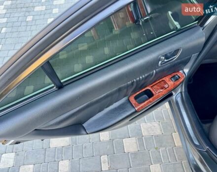 Серый Тойота Камри, объемом двигателя 2.4 л и пробегом 257 тыс. км за 5400 $, фото 19 на Automoto.ua