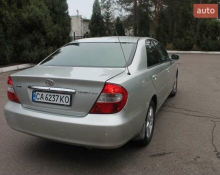 Серый Тойота Камри, объемом двигателя 2.4 л и пробегом 375 тыс. км за 5500 $, фото 4 на Automoto.ua