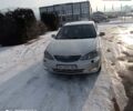 Серый Тойота Камри, объемом двигателя 3 л и пробегом 367 тыс. км за 5500 $, фото 1 на Automoto.ua
