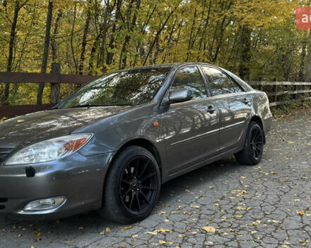 Серый Тойота Камри, объемом двигателя 3 л и пробегом 417 тыс. км за 8000 $, фото 2 на Automoto.ua