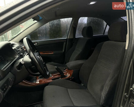 Серый Тойота Камри, объемом двигателя 2.36 л и пробегом 617 тыс. км за 5700 $, фото 16 на Automoto.ua