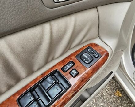 Серый Тойота Камри, объемом двигателя 3 л и пробегом 200 тыс. км за 3700 $, фото 20 на Automoto.ua