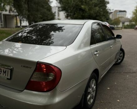 Сірий Тойота Камрі, об'ємом двигуна 2.4 л та пробігом 450 тис. км за 3750 $, фото 3 на Automoto.ua