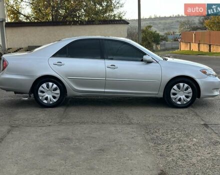 Серый Тойота Камри, объемом двигателя 2.36 л и пробегом 300 тыс. км за 5200 $, фото 7 на Automoto.ua