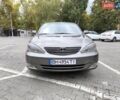 Сірий Тойота Камрі, об'ємом двигуна 3 л та пробігом 284 тис. км за 5700 $, фото 1 на Automoto.ua