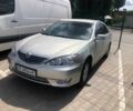 Серый Тойота Камри, объемом двигателя 2.4 л и пробегом 400 тыс. км за 4084 $, фото 1 на Automoto.ua