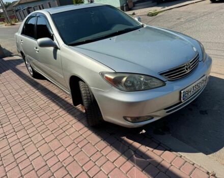 Серый Тойота Камри, объемом двигателя 3 л и пробегом 287 тыс. км за 5600 $, фото 1 на Automoto.ua