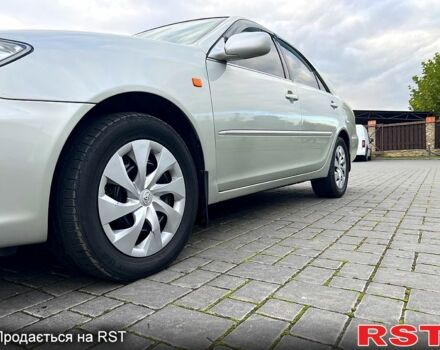 Серый Тойота Камри, объемом двигателя 3 л и пробегом 221 тыс. км за 6500 $, фото 4 на Automoto.ua