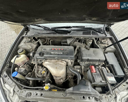 Серый Тойота Камри, объемом двигателя 2.36 л и пробегом 617 тыс. км за 5700 $, фото 23 на Automoto.ua