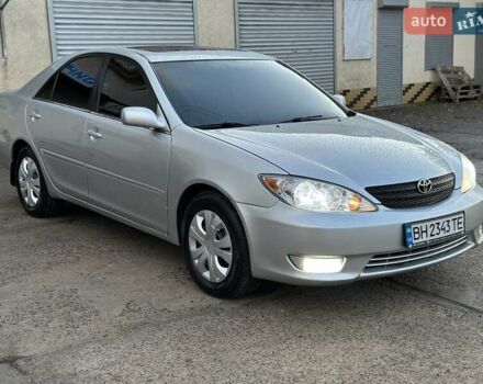 Серый Тойота Камри, объемом двигателя 2.36 л и пробегом 300 тыс. км за 5200 $, фото 28 на Automoto.ua