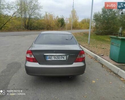Сірий Тойота Камрі, об'ємом двигуна 2.4 л та пробігом 237 тис. км за 5000 $, фото 3 на Automoto.ua