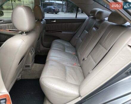 Сірий Тойота Камрі, об'ємом двигуна 3 л та пробігом 284 тис. км за 5700 $, фото 14 на Automoto.ua