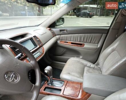 Сірий Тойота Камрі, об'ємом двигуна 3 л та пробігом 284 тис. км за 5700 $, фото 10 на Automoto.ua