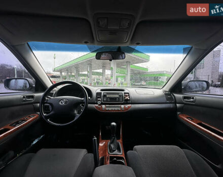 Серый Тойота Камри, объемом двигателя 2.36 л и пробегом 617 тыс. км за 5700 $, фото 21 на Automoto.ua