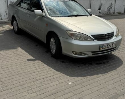 Сірий Тойота Камрі, об'ємом двигуна 2.4 л та пробігом 300 тис. км за 4600 $, фото 1 на Automoto.ua