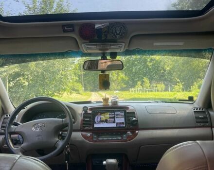 Сірий Тойота Камрі, об'ємом двигуна 3 л та пробігом 320 тис. км за 4000 $, фото 2 на Automoto.ua
