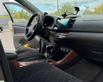 Серый Тойота Камри, объемом двигателя 3 л и пробегом 417 тыс. км за 8000 $, фото 22 на Automoto.ua