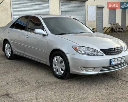 Серый Тойота Камри, объемом двигателя 2.36 л и пробегом 300 тыс. км за 5200 $, фото 6 на Automoto.ua