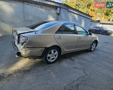 Серый Тойота Камри, объемом двигателя 3 л и пробегом 330 тыс. км за 3000 $, фото 7 на Automoto.ua