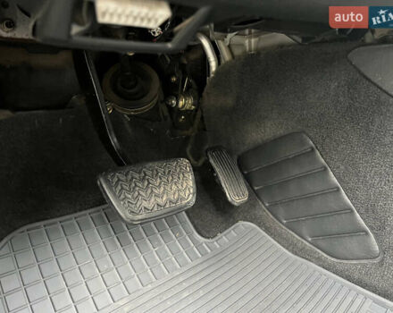 Сірий Тойота Камрі, об'ємом двигуна 3 л та пробігом 221 тис. км за 6300 $, фото 30 на Automoto.ua