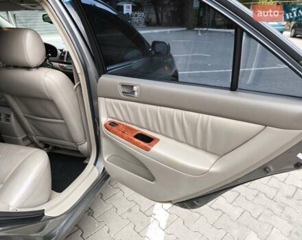 Сірий Тойота Камрі, об'ємом двигуна 3 л та пробігом 284 тис. км за 5700 $, фото 15 на Automoto.ua