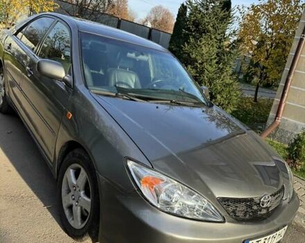 Серый Тойота Камри, объемом двигателя 3 л и пробегом 383 тыс. км за 5900 $, фото 3 на Automoto.ua