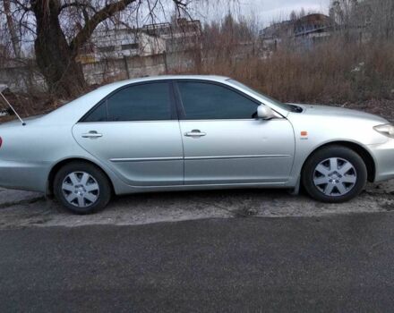 Серый Тойота Камри, объемом двигателя 2.4 л и пробегом 528 тыс. км за 4700 $, фото 3 на Automoto.ua