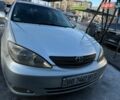 Серый Тойота Камри, объемом двигателя 2.4 л и пробегом 300 тыс. км за 4600 $, фото 1 на Automoto.ua