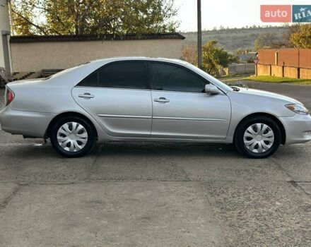 Серый Тойота Камри, объемом двигателя 2.36 л и пробегом 300 тыс. км за 5200 $, фото 8 на Automoto.ua