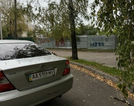 Сірий Тойота Камрі, об'ємом двигуна 2.4 л та пробігом 450 тис. км за 3750 $, фото 2 на Automoto.ua