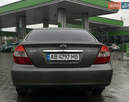 Серый Тойота Камри, объемом двигателя 2.36 л и пробегом 617 тыс. км за 5700 $, фото 5 на Automoto.ua