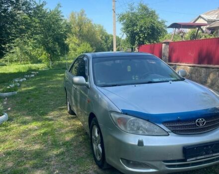 Сірий Тойота Камрі, об'ємом двигуна 3 л та пробігом 320 тис. км за 4000 $, фото 1 на Automoto.ua