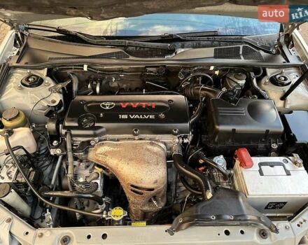 Серый Тойота Камри, объемом двигателя 2.36 л и пробегом 300 тыс. км за 5200 $, фото 17 на Automoto.ua