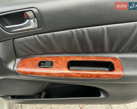 Сірий Тойота Камрі, об'ємом двигуна 3 л та пробігом 221 тис. км за 6300 $, фото 32 на Automoto.ua