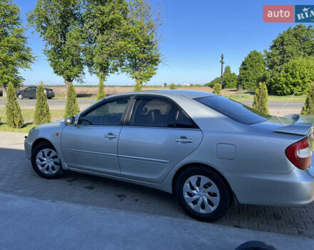 Серый Тойота Камри, объемом двигателя 3 л и пробегом 217 тыс. км за 5700 $, фото 1 на Automoto.ua