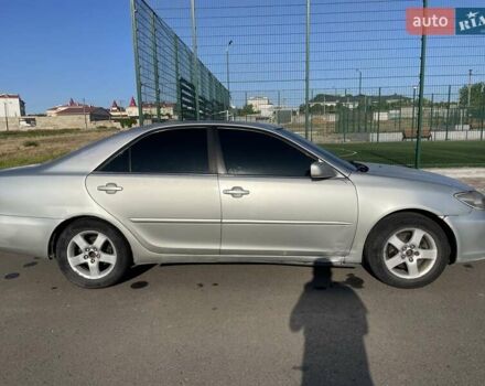 Сірий Тойота Камрі, об'ємом двигуна 3 л та пробігом 145 тис. км за 4000 $, фото 6 на Automoto.ua