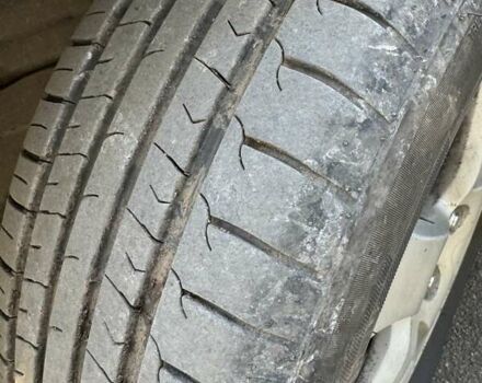 Серый Тойота Камри, объемом двигателя 3 л и пробегом 383 тыс. км за 5900 $, фото 2 на Automoto.ua