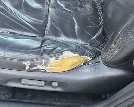 Серый Тойота Камри, объемом двигателя 3 л и пробегом 210 тыс. км за 4800 $, фото 2 на Automoto.ua